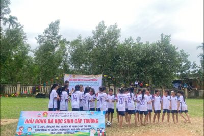 SÔI NỔI GIẢI BÓNG ĐÁ HỌC SINH & NGÀY HỘI TRẢI NGHIỆM KỸ NĂNG SỐNG