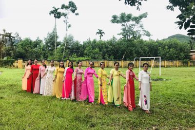 Trường TH&THCS Ba Ngạc hưởng ứng Tuần lễ áo dài