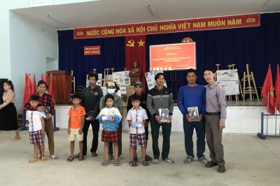 Lễ trao chương trình ” Sóng và máy tính cho em” năm học 2022-2023