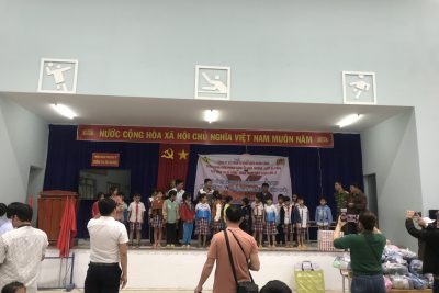 Lễ trao quà chia sẽ yêu thương cho đồng bào Miền trung của Đoàn Đoàn Thiện nguyện Công ty cổ phần Tư vinh đồng hành cùng đoàn Thanh niên phòng Cảnh sát môi trường -Công An TP Đà Nẵng – Báo Công an Đà Nẵng – Đoàn Thanh niên Quận Cẩm Lệ