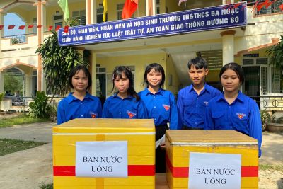 SÔI NỔI GIẢI BÓNG ĐÁ HỌC SINH XÃ BA VÌ